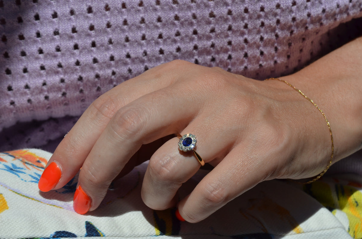 Rich Antique Sapphire Daisy Ring