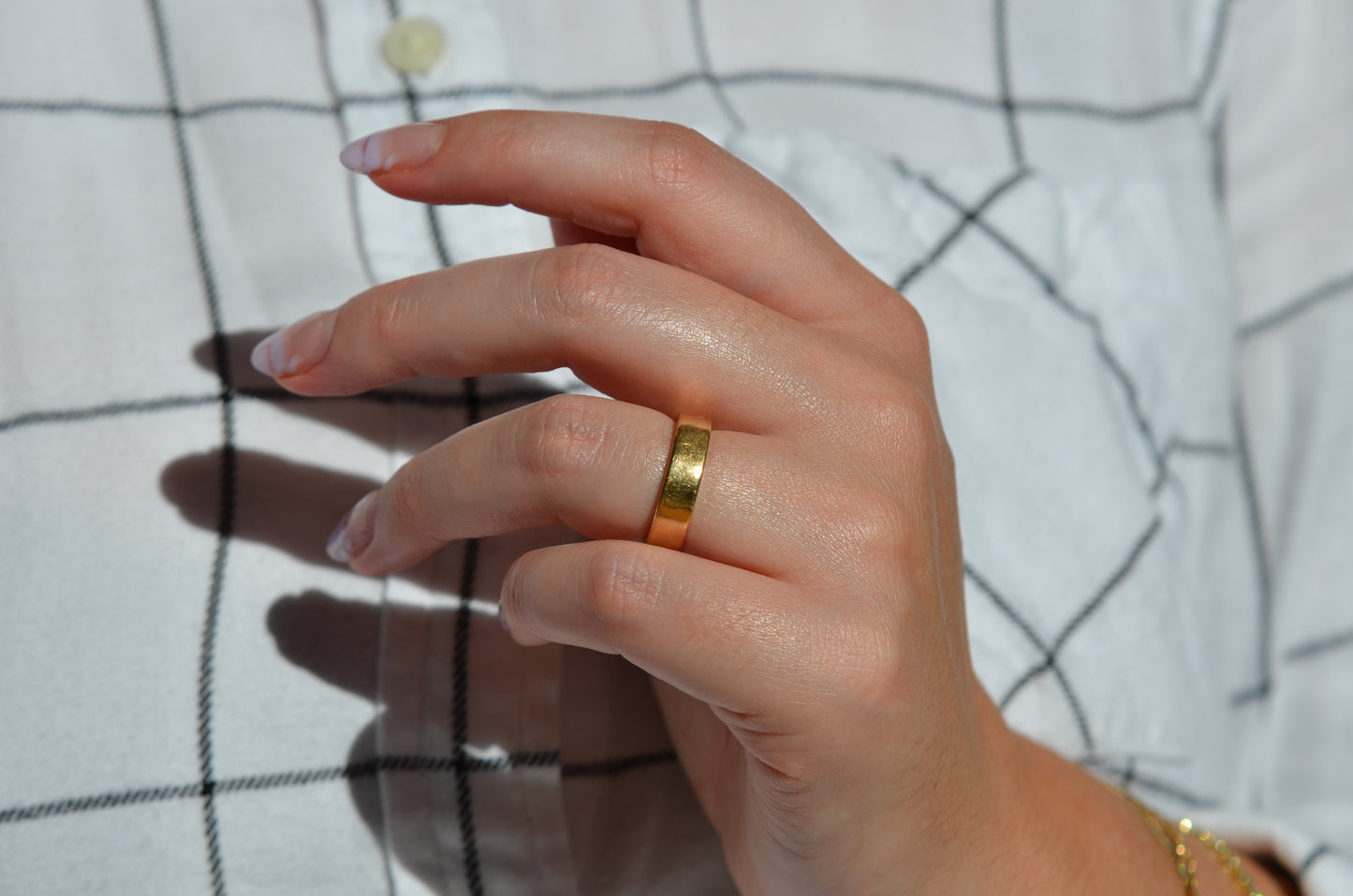 Luxurious Estate French Designer Band Ring