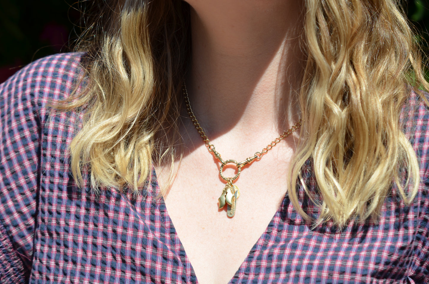 Crisp Antique Gold Split Ring