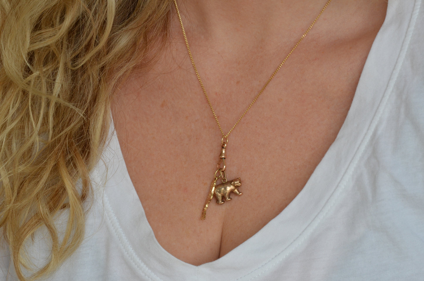 Small Vintage Dog Clip