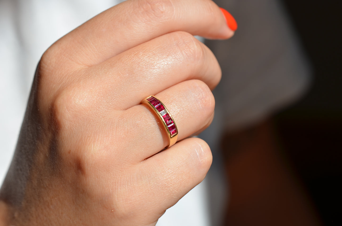 Sleek Vintage Ruby Channel Band