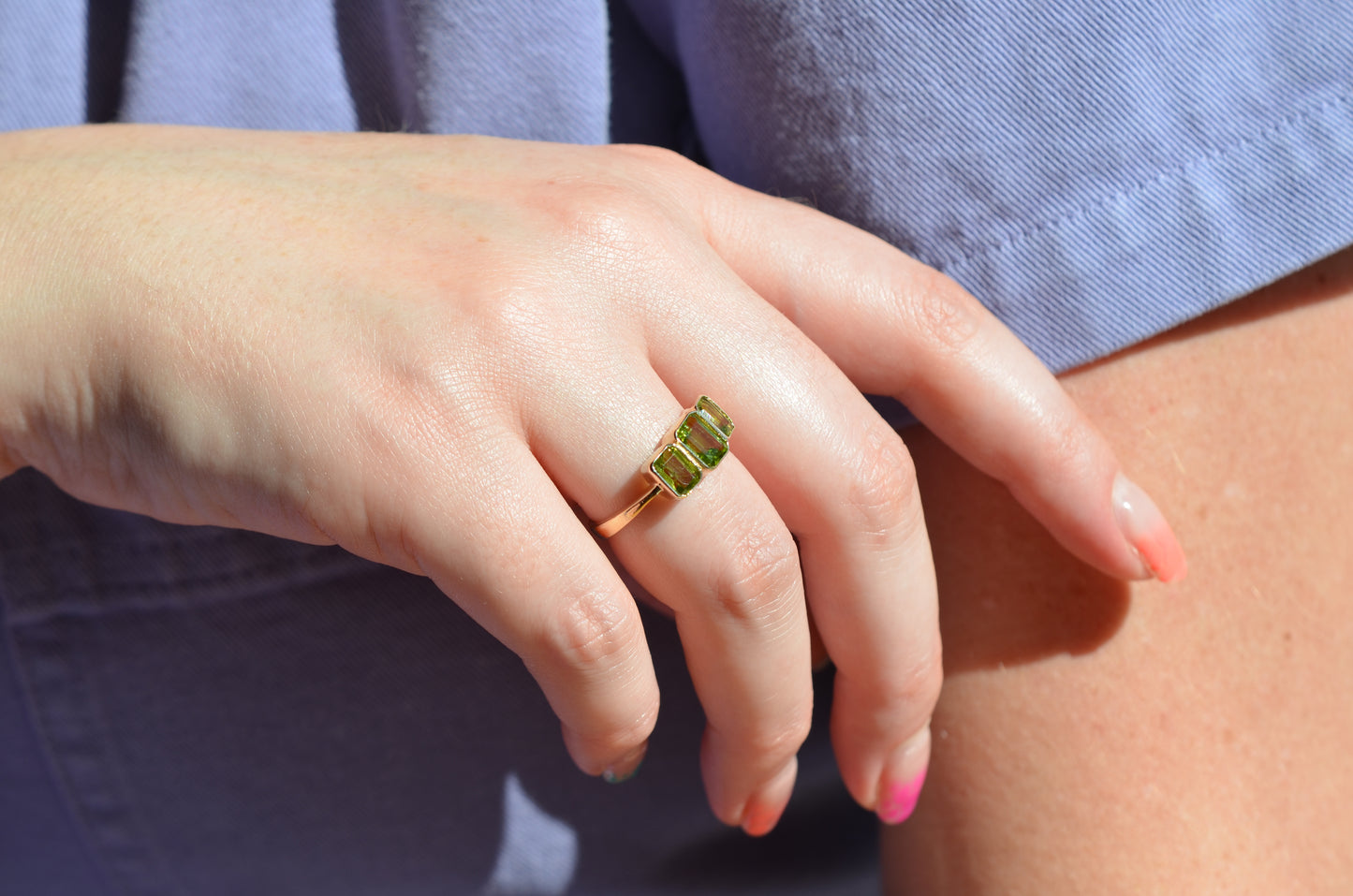 Elegant Estate Peridot Trilogy Ring