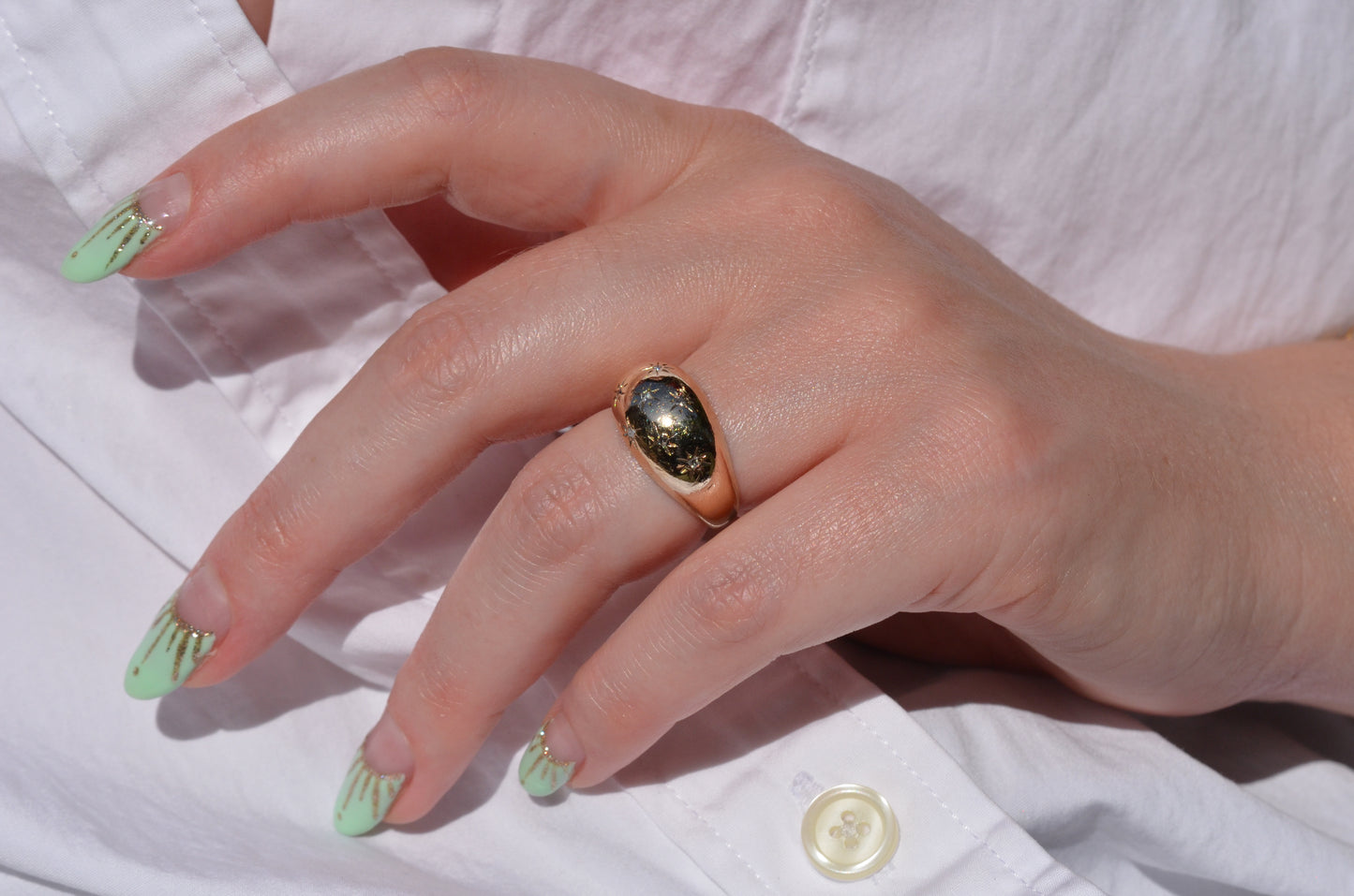 Vintage Bombé Star Set Ring