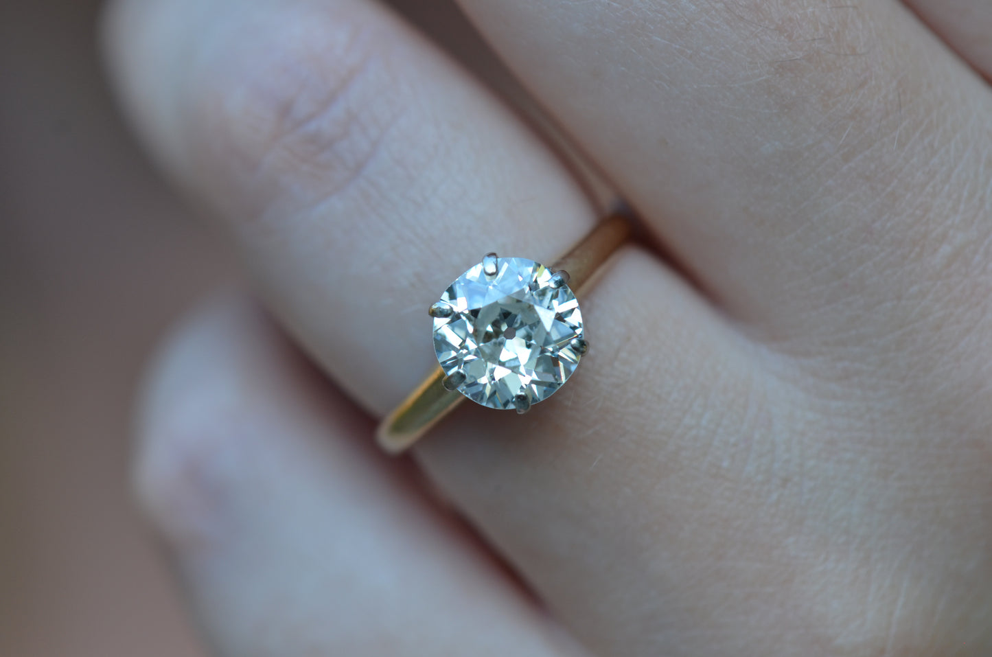 Breathtaking Vintage Old Euro Solitaire