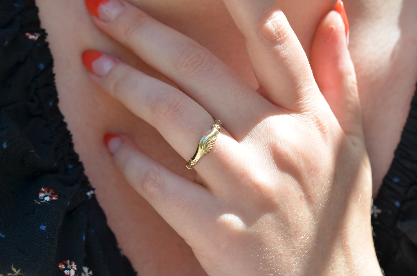 Sweet Vintage Fede Ring