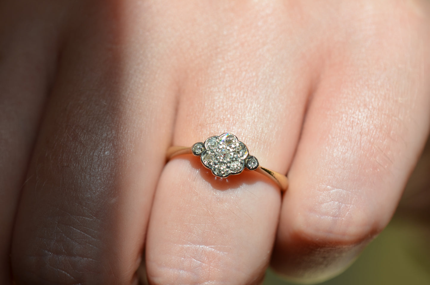 Darling Antique Daisy Cluster Ring 28-2-22