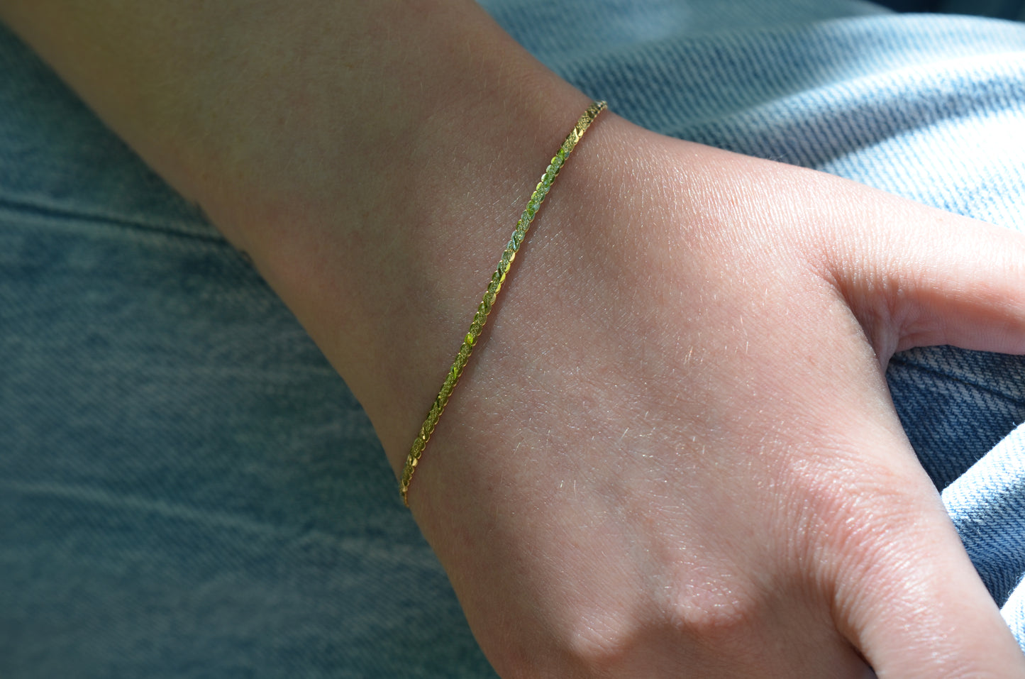 Sleek Textured S Link Estate Bracelet