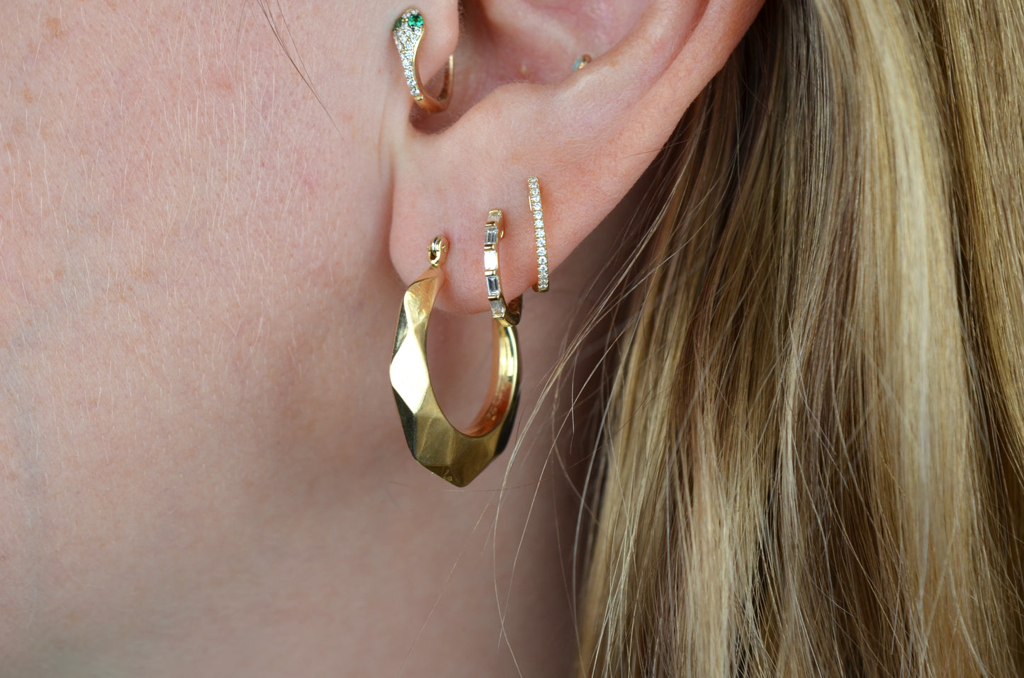 Perfect Vintage Faceted Hoops