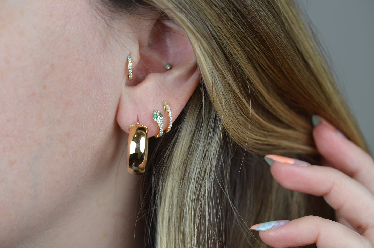 Glossy Chubby Vintage Hoops