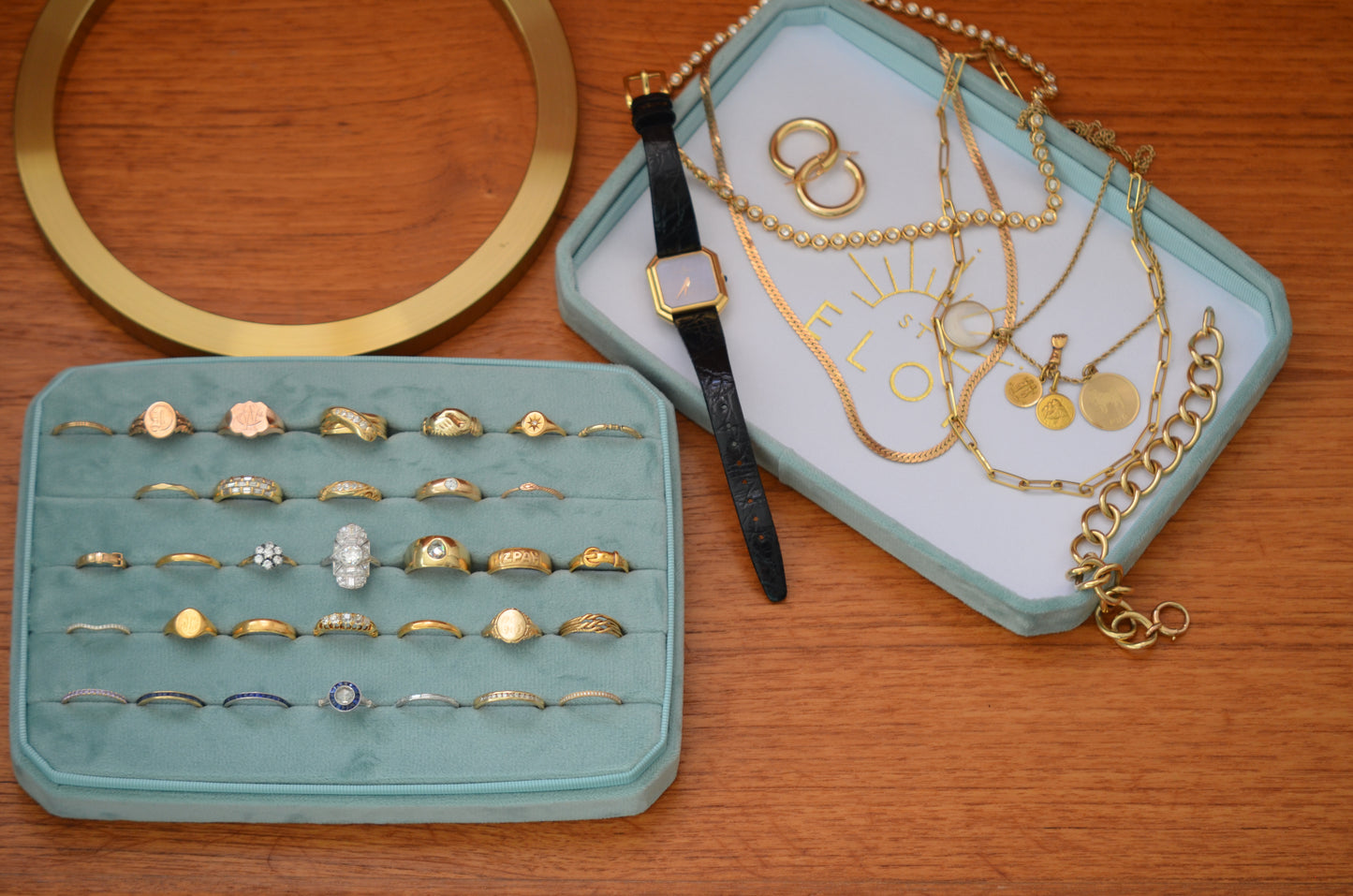 St. Eloi Collection Plush Velvet Ring Tray