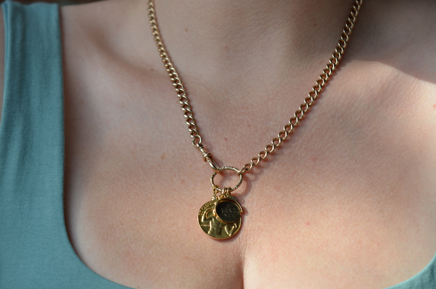 Ideal Antique Curb and Dog Clip Chain