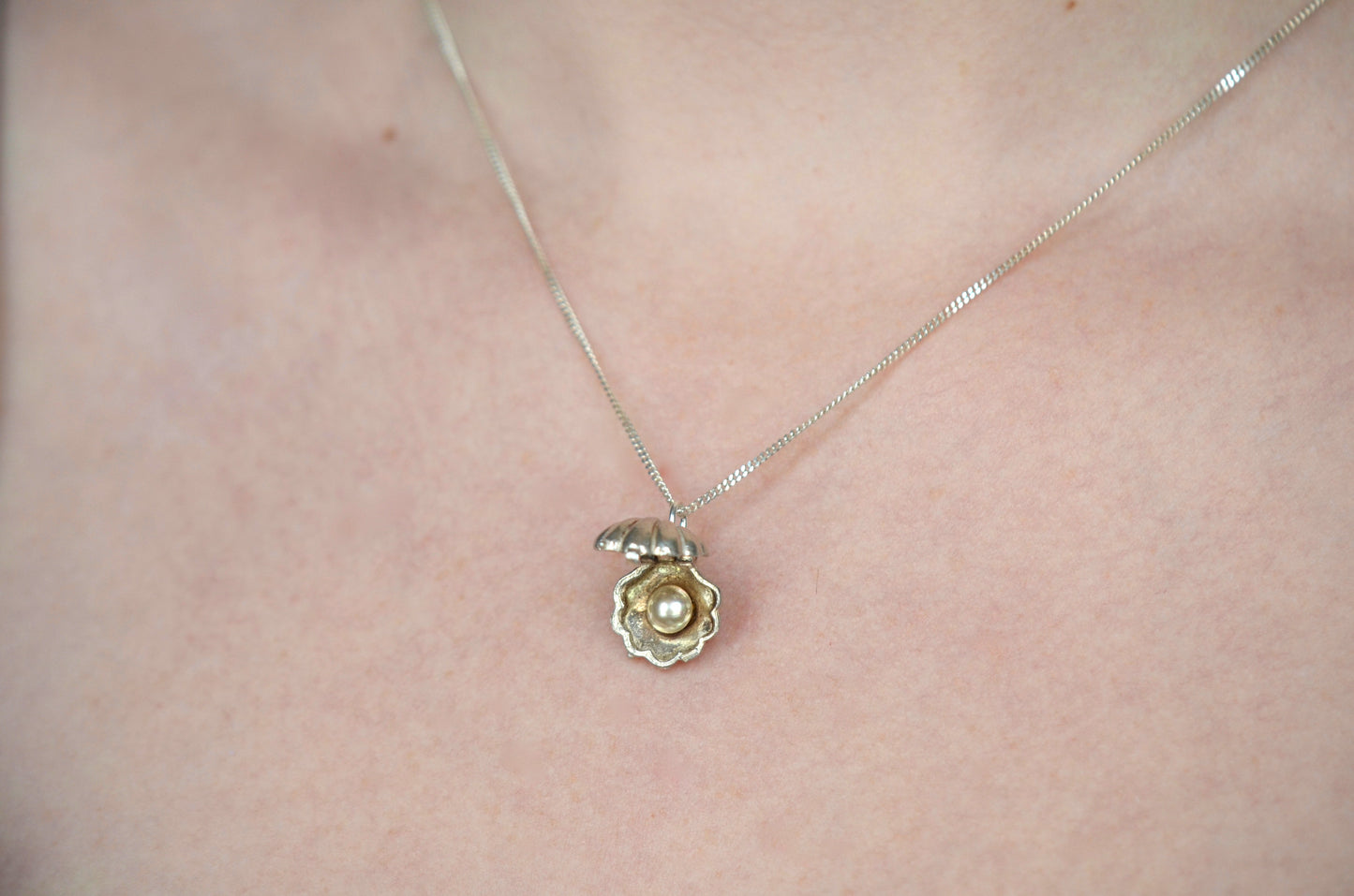 Darling Silver Vintage Shell and Pearl Charm