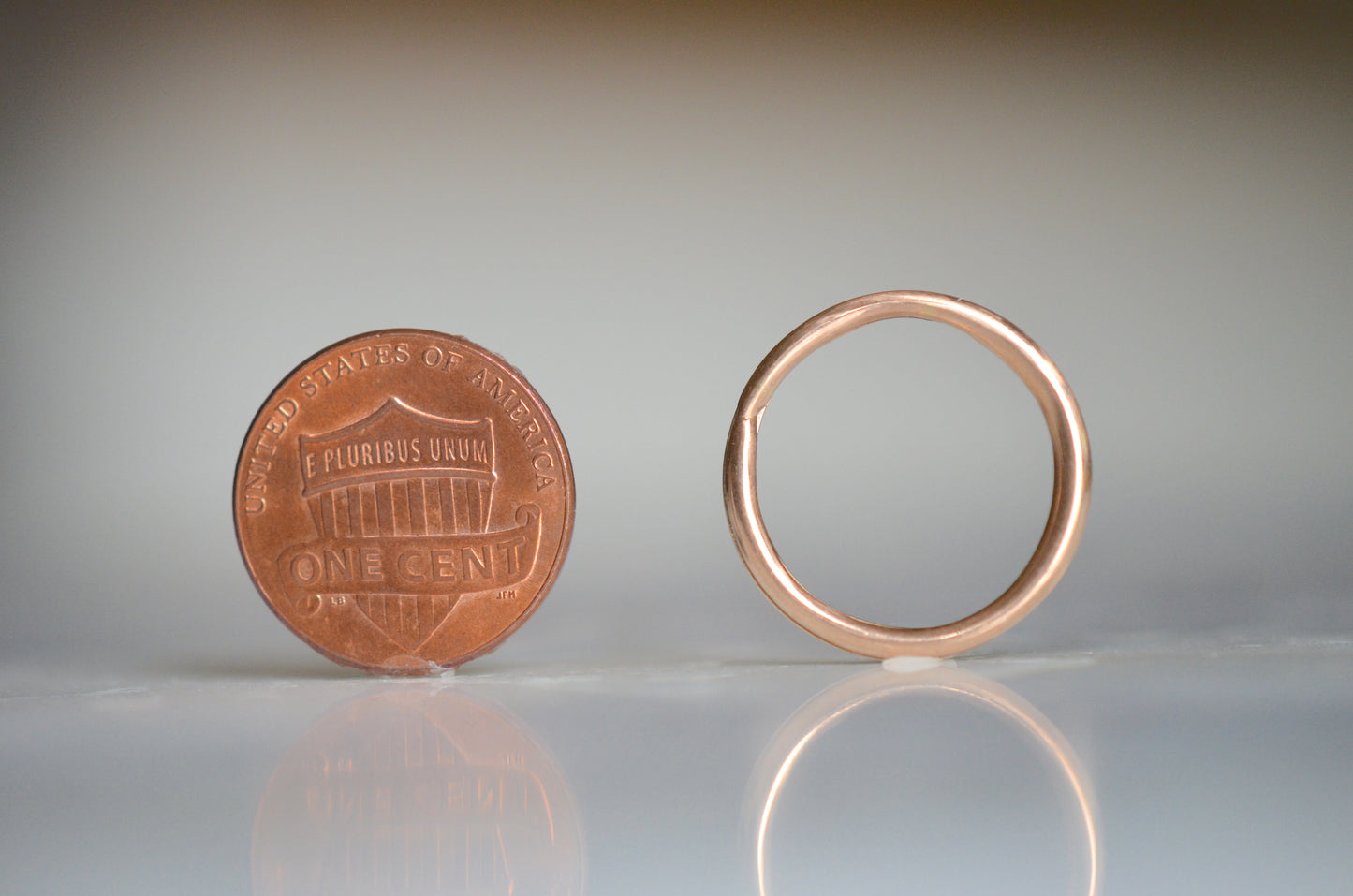 Smooth Rosy Gold Split Ring