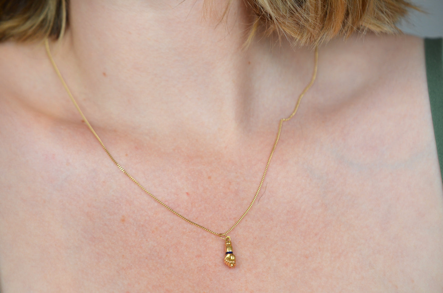 Teeny Portuguese Vintage Figa