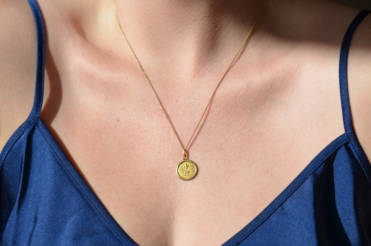 Personalized Midcentury Médaille d'Amour Pendant