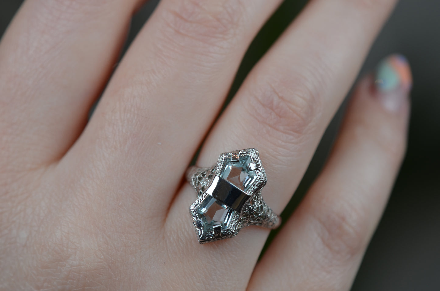 Icy Art Deco Aquamarine Filigree Ring