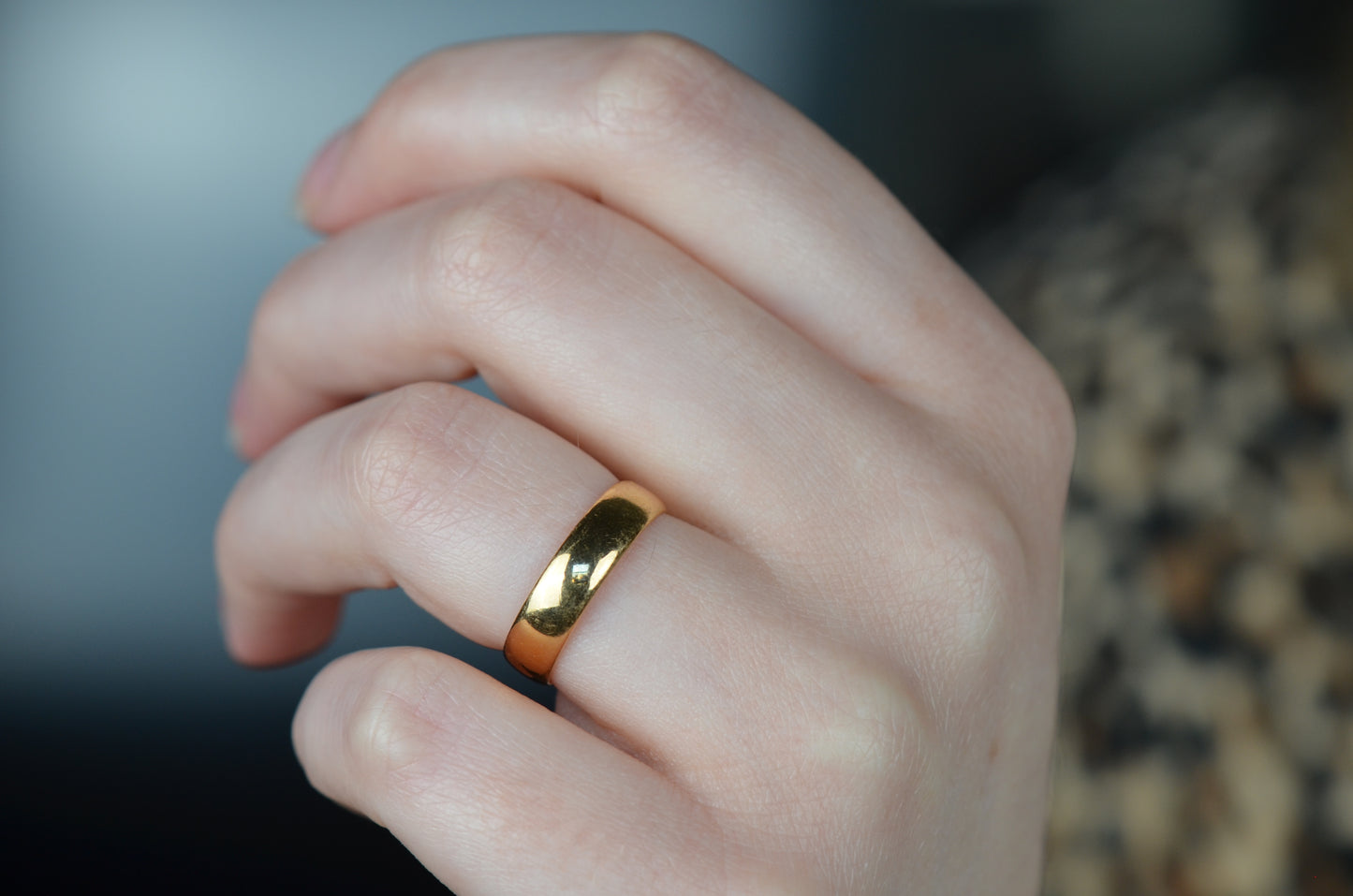 Luxurious 22k Band 1923