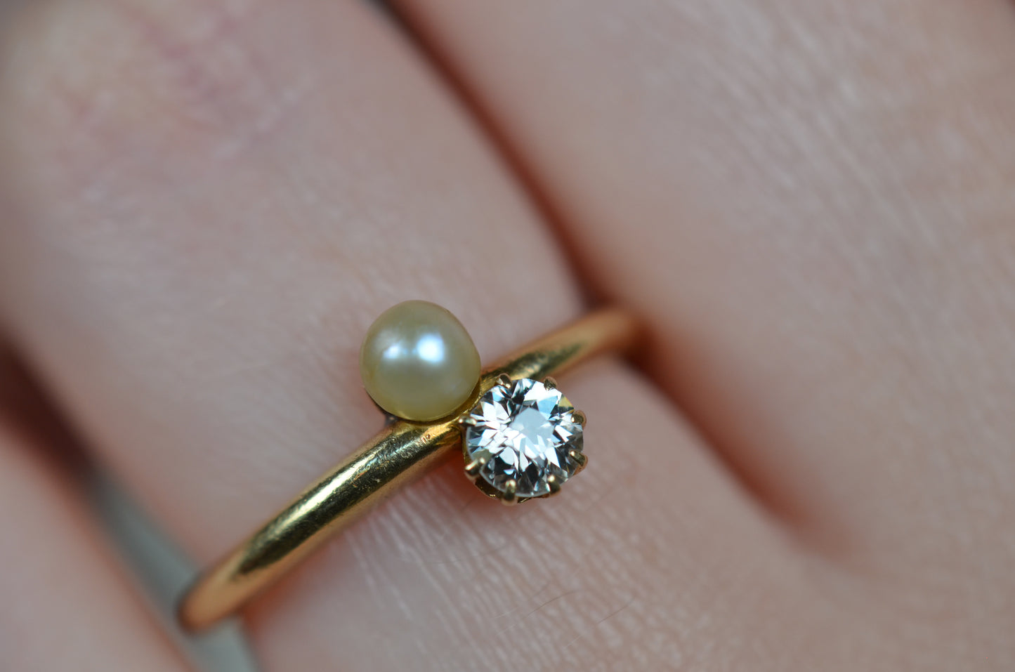 Elegant Edwardian Pearl & Diamond Toi et Moi