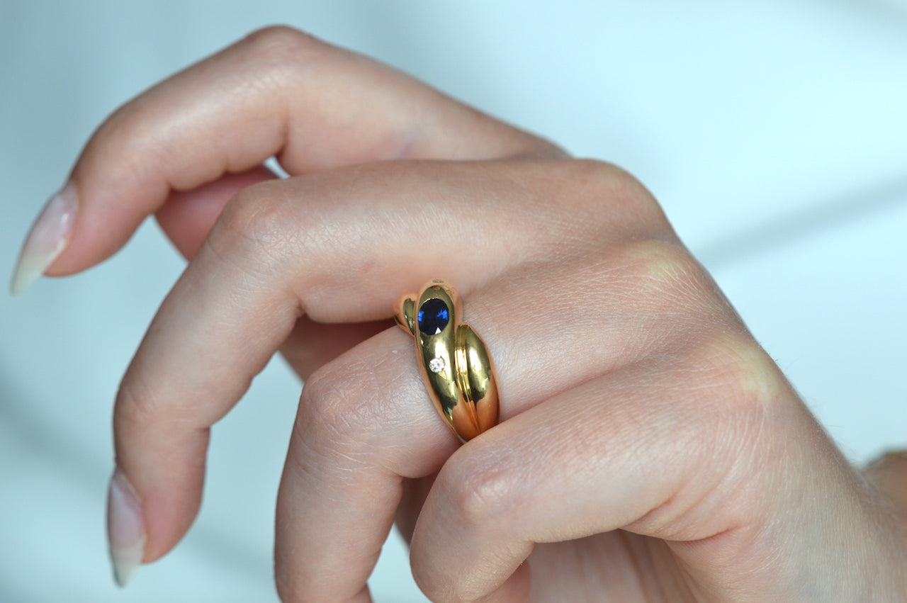 Chubby Vintage Sapphire and Diamond Flush Ring