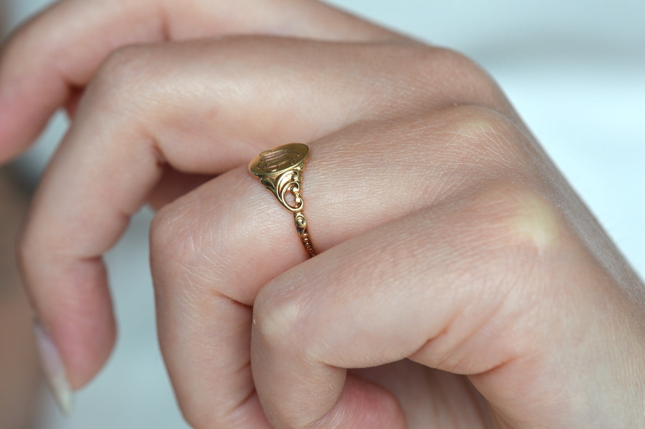 Swirling Antique DW Signet Ring