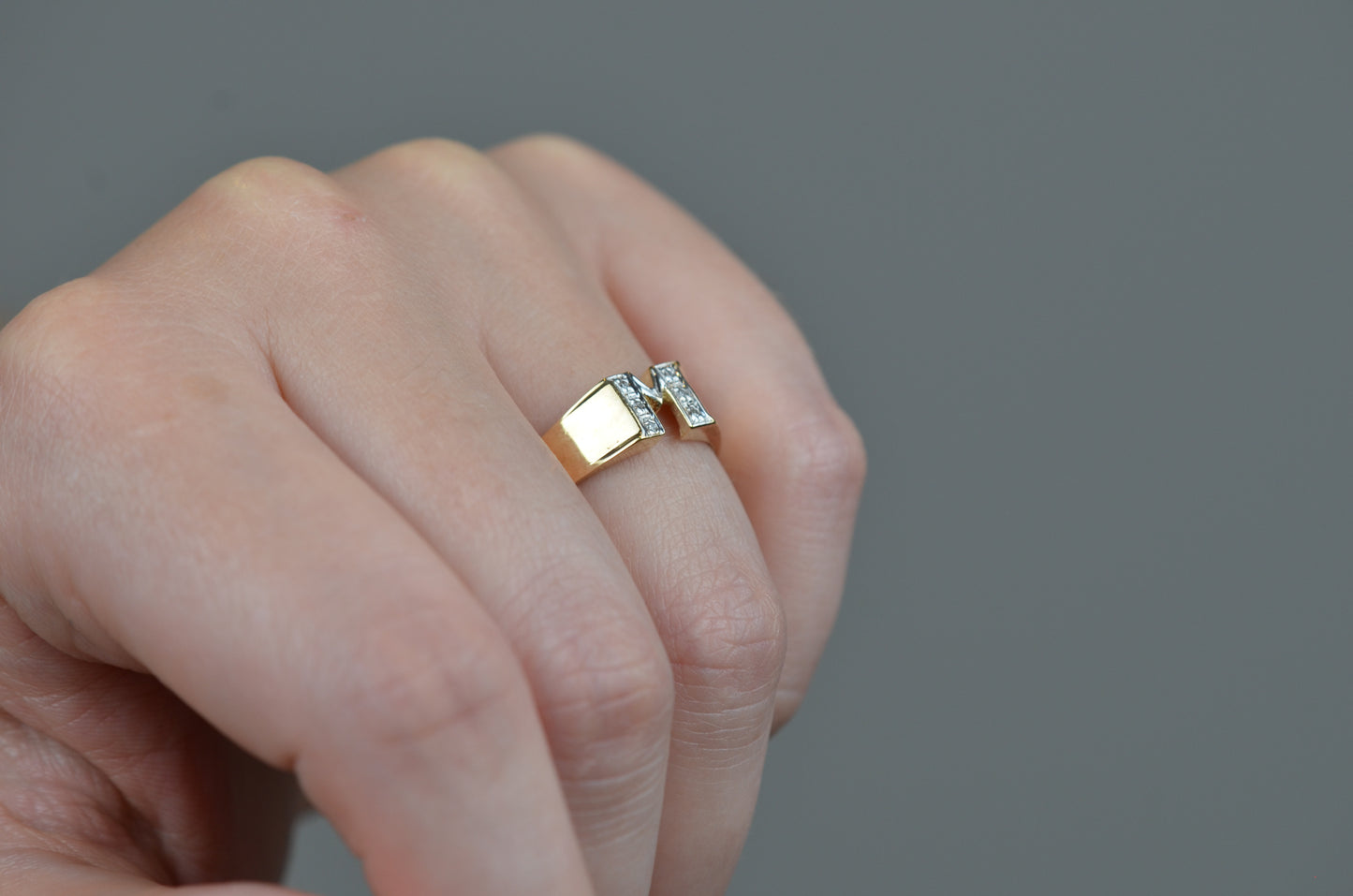 Everyday Vintage M Diamond Ring