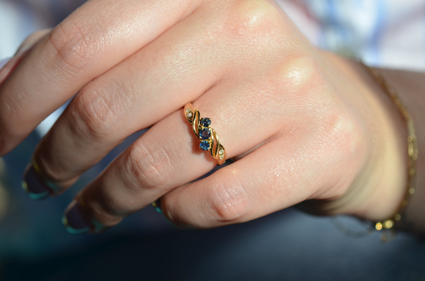 Scrolling Vintage Sapphire Trilogy Ring