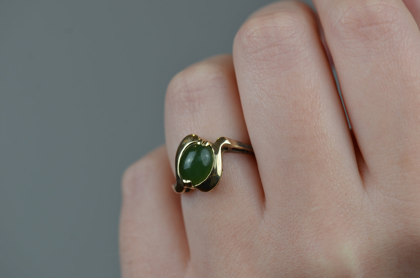Swooping Vintage Jade Ring