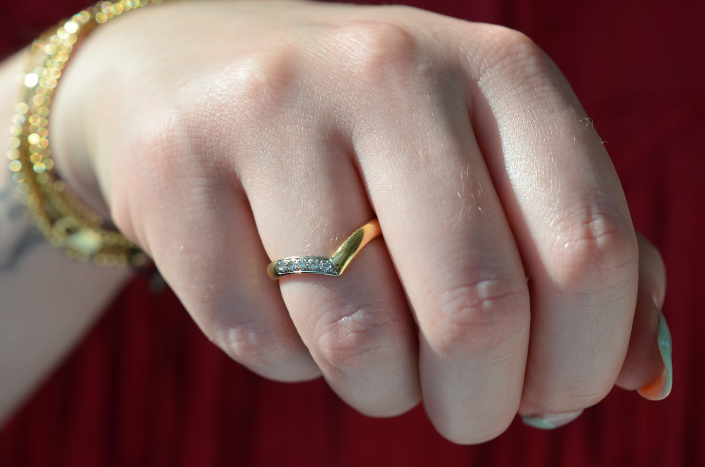 Rich Two-Tone Vintage Chevron Band