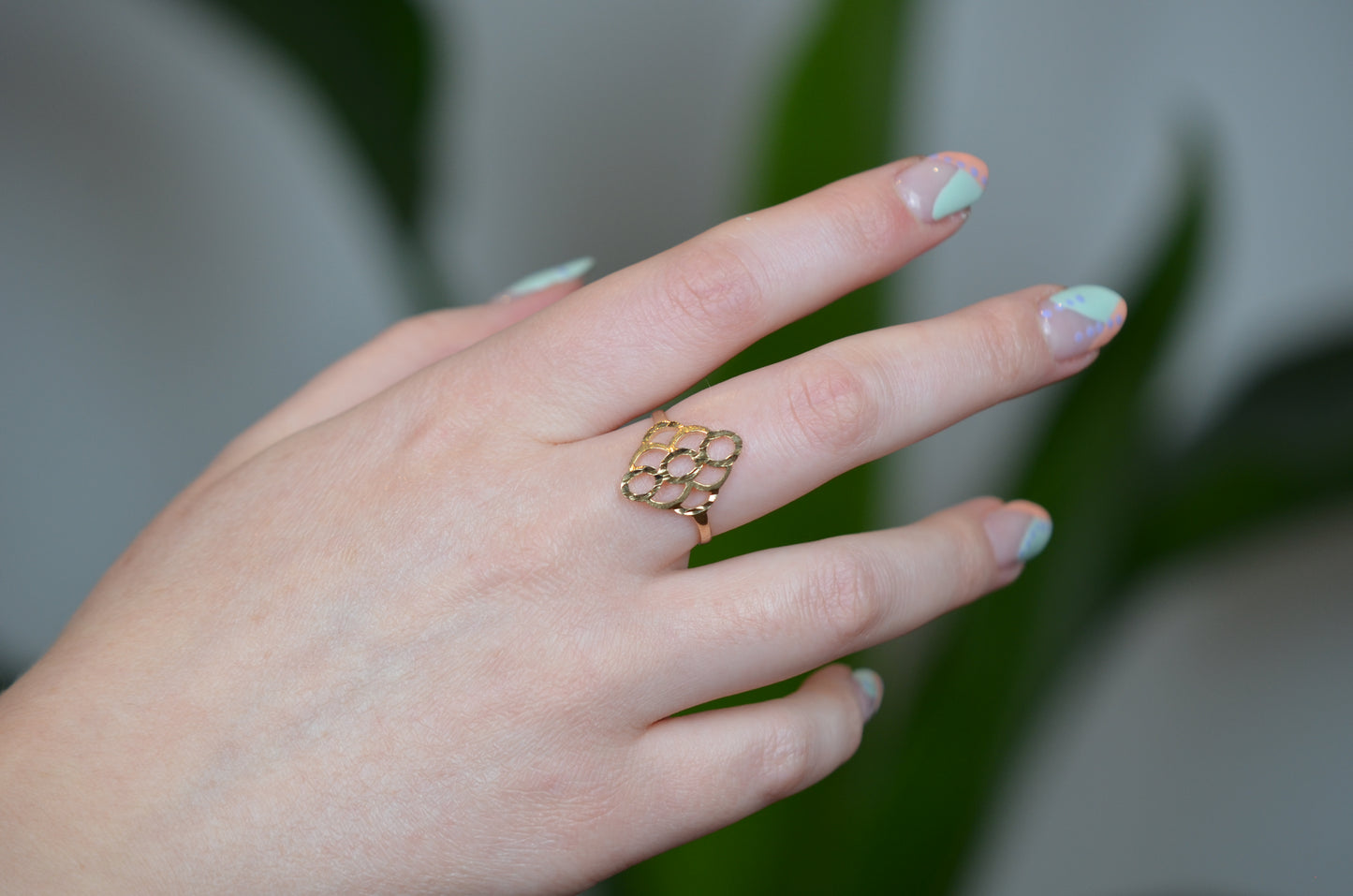 Sweet Vintage Honeycomb Ring