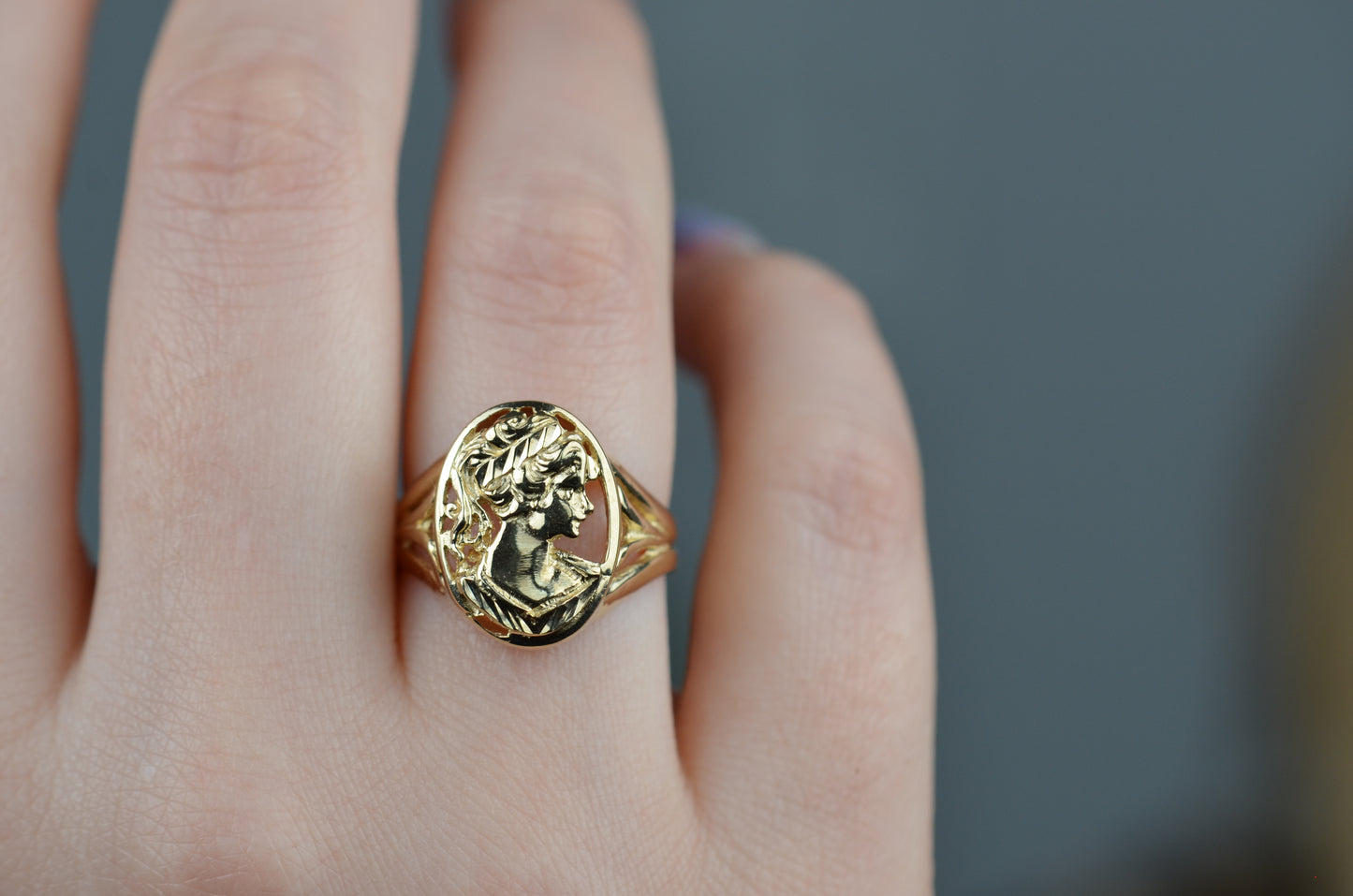 Bold Golden Cameo Ring