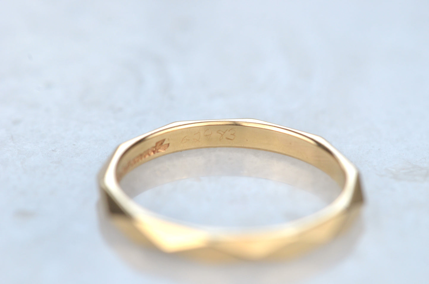 Near-Mint Midcentury Artcarved Facet Band