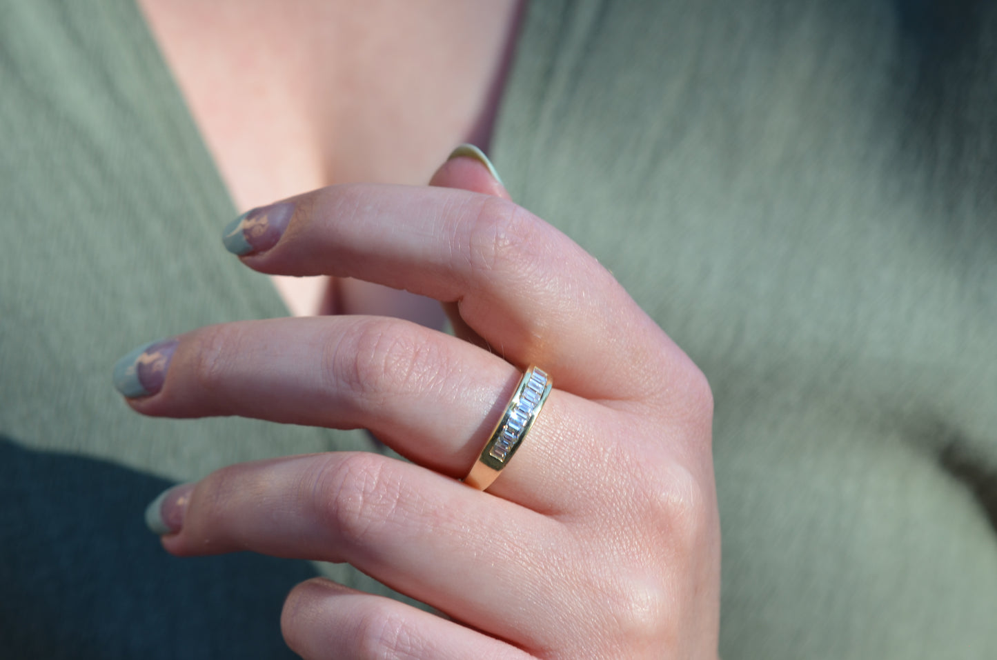 Sleek Step Cut Channel Band