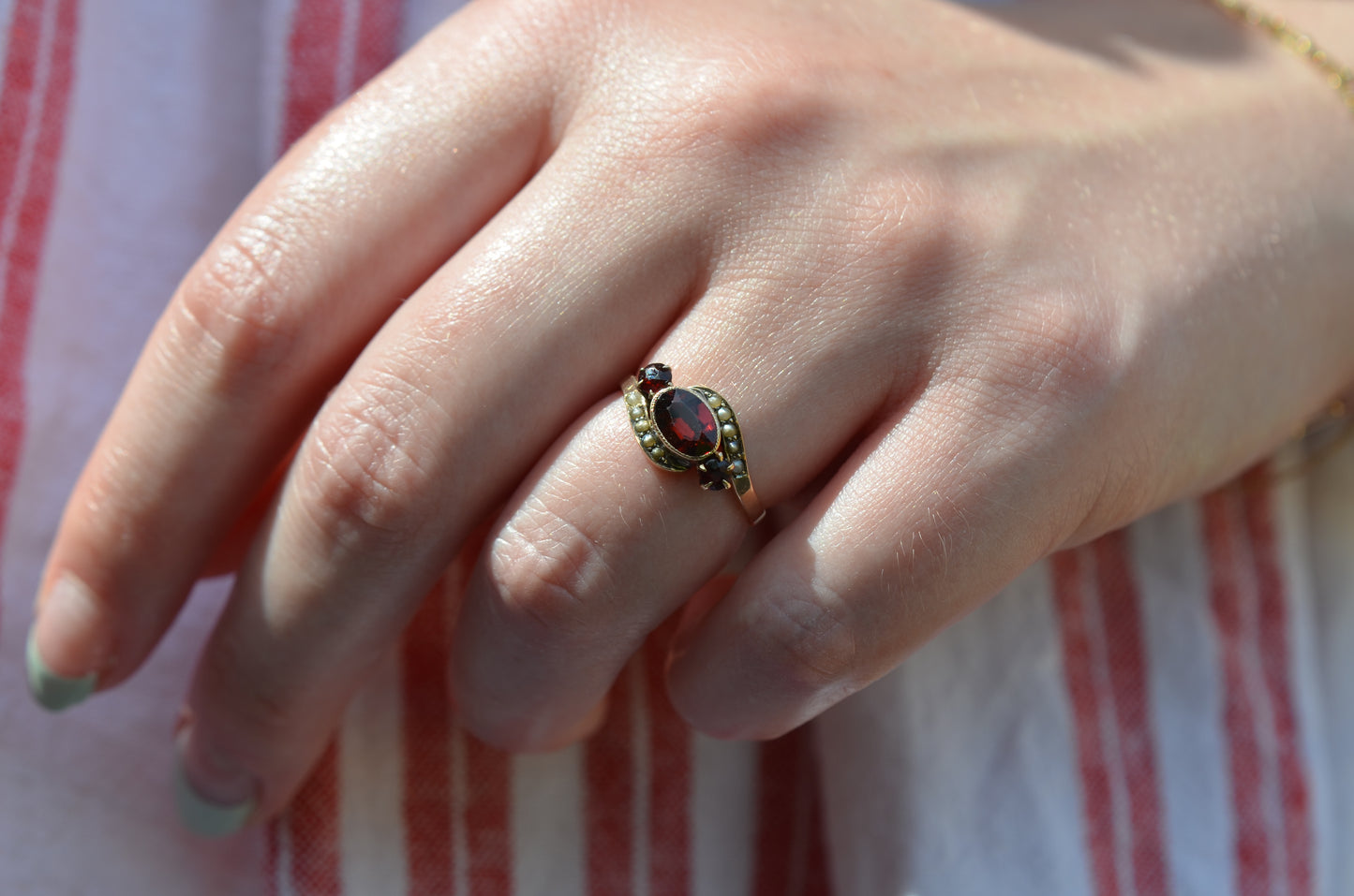 Rich Vintage Garnet Trilogy Ring