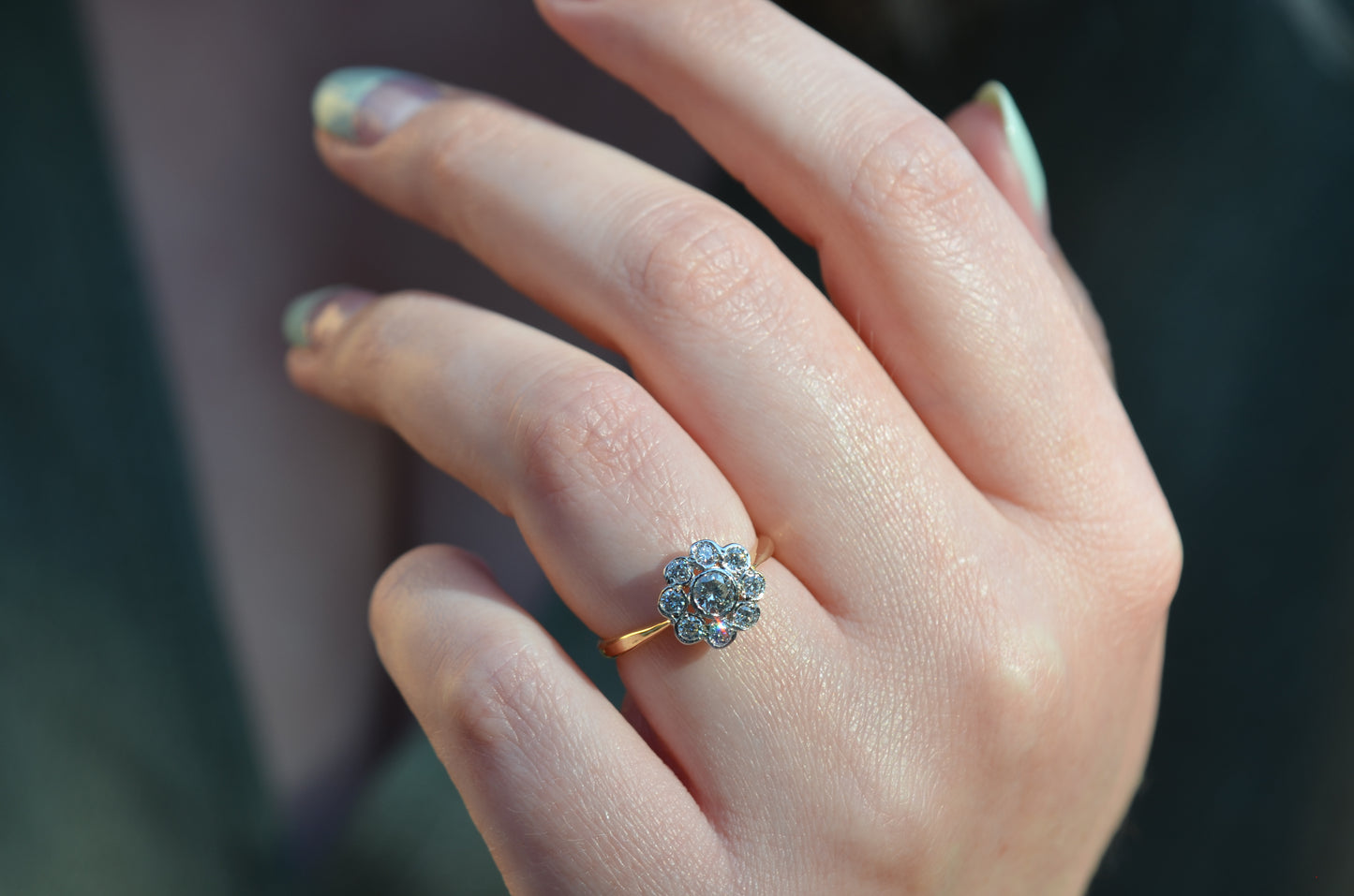 Crisp Vintage Diamond Daisy Ring