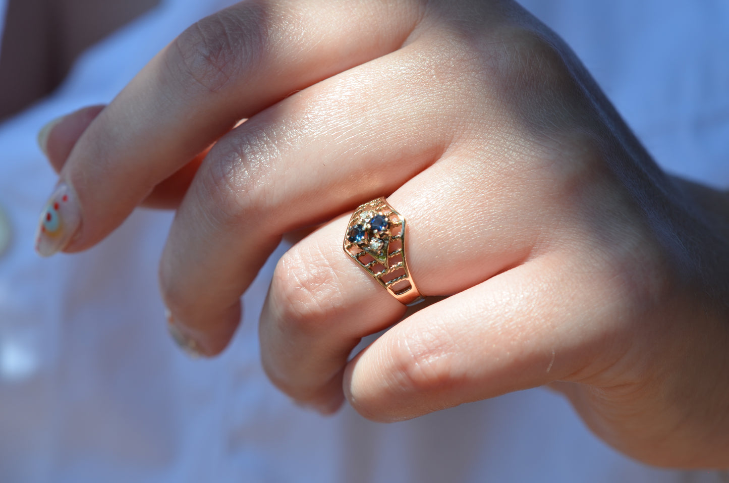 Protective Vintage Sapphire Ring