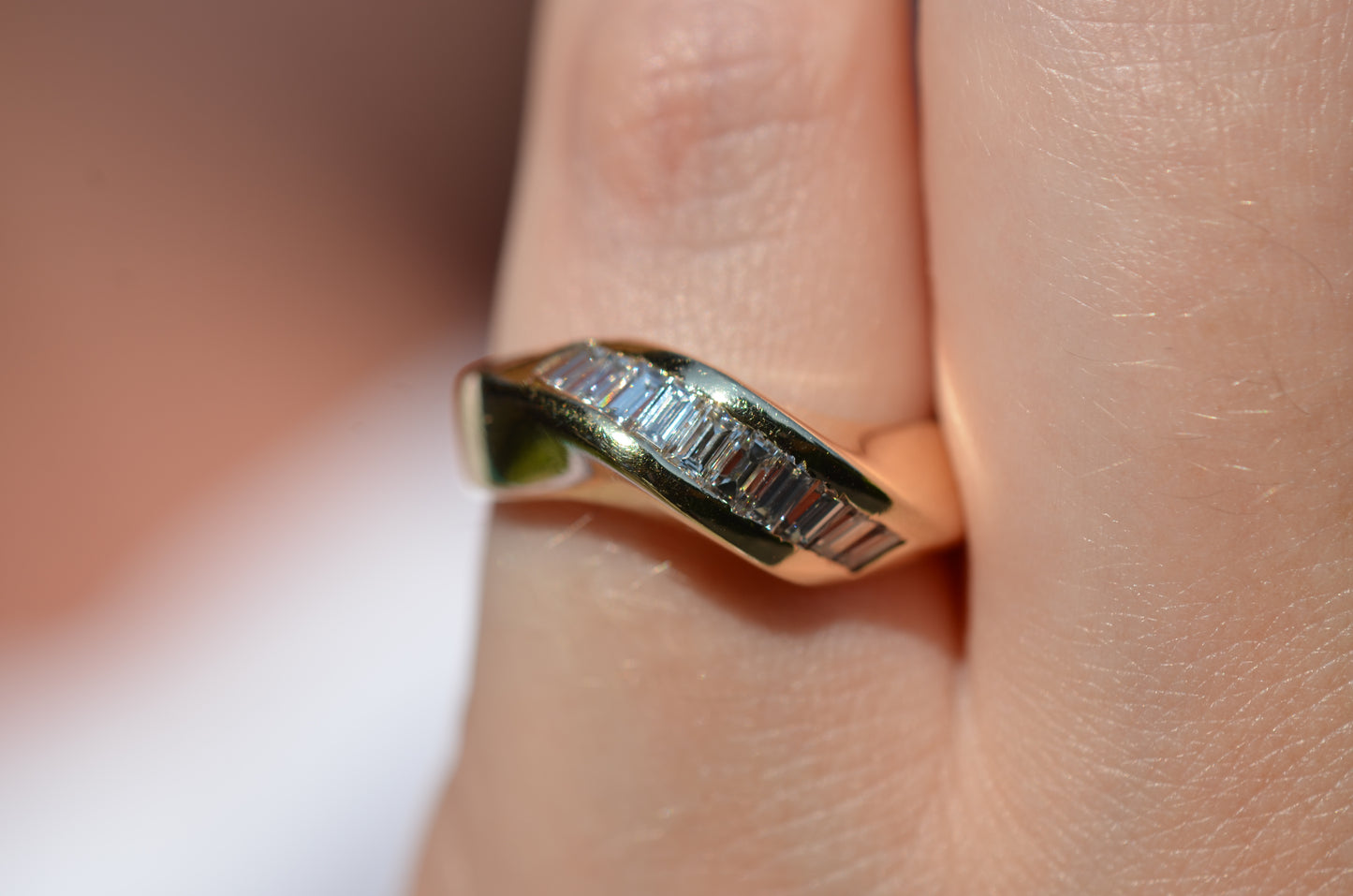 Vibrant Vintage Baguette Wave Ring