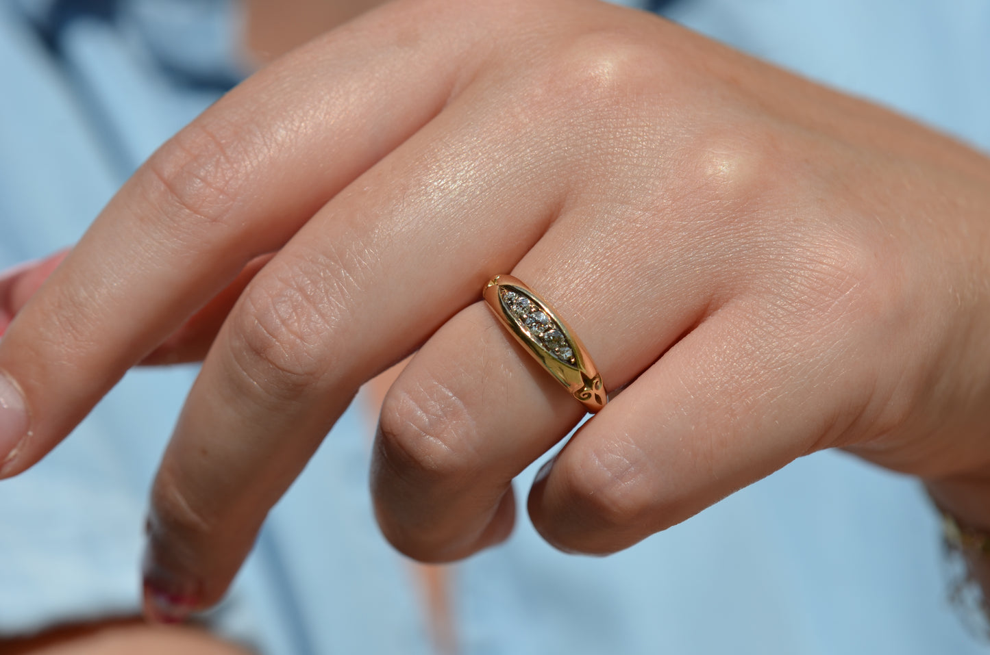 Elegant Edwardian Boat Ring