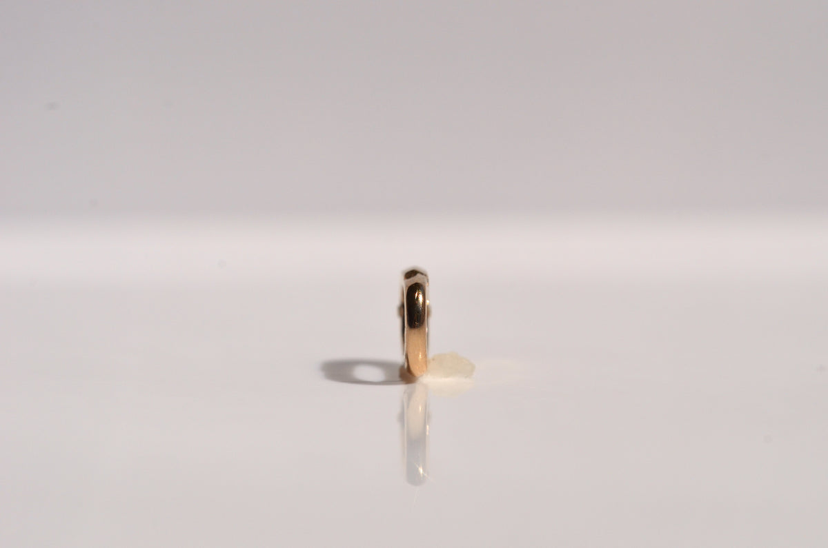 St. Eloi Collection Sprung Staple Charm Holder