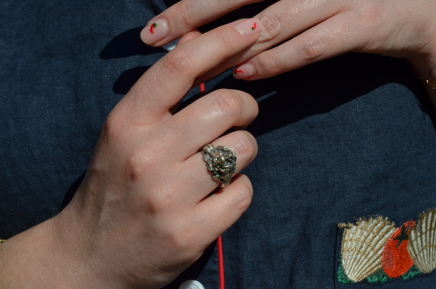 Bold Vintage Lovers' Embrace Ring