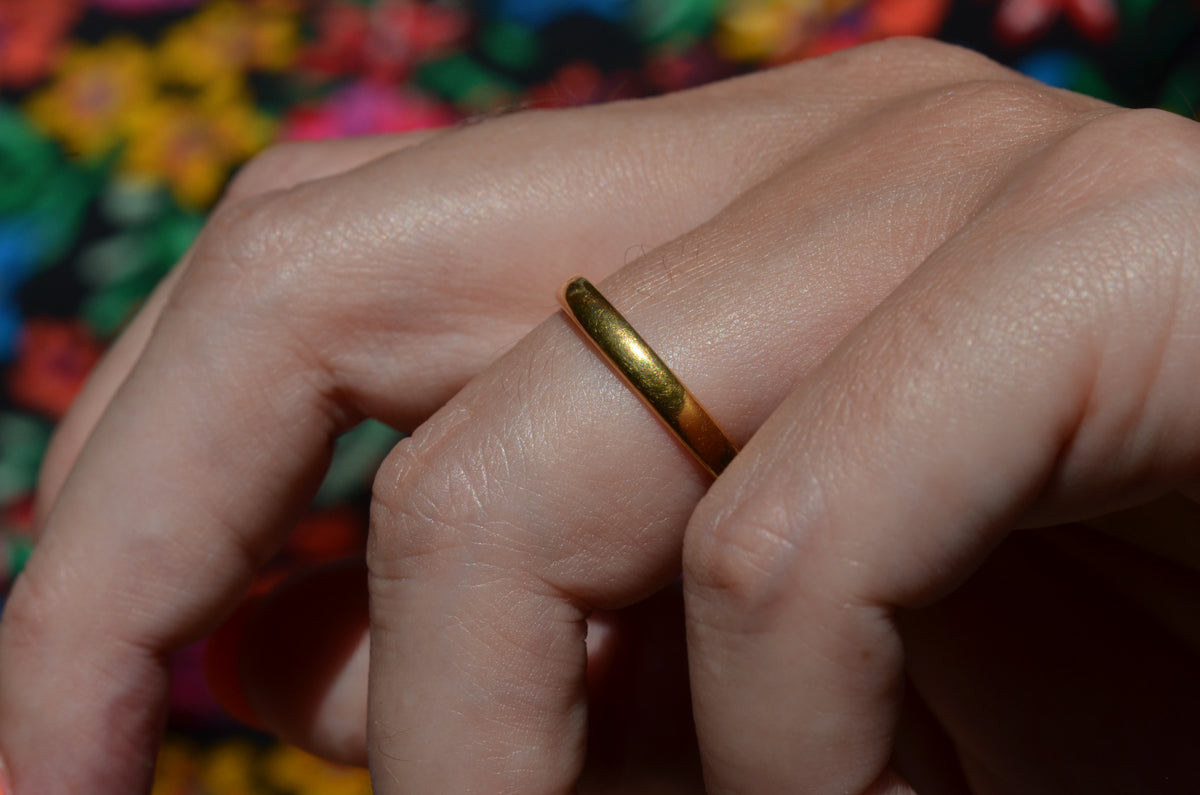 Timeless Vintage 22k Band 1939 Size 7