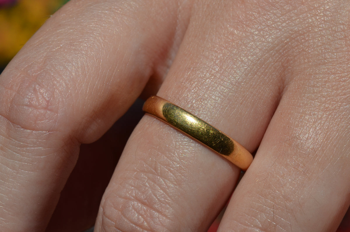 Victorian 22k Band 1890 Size 9