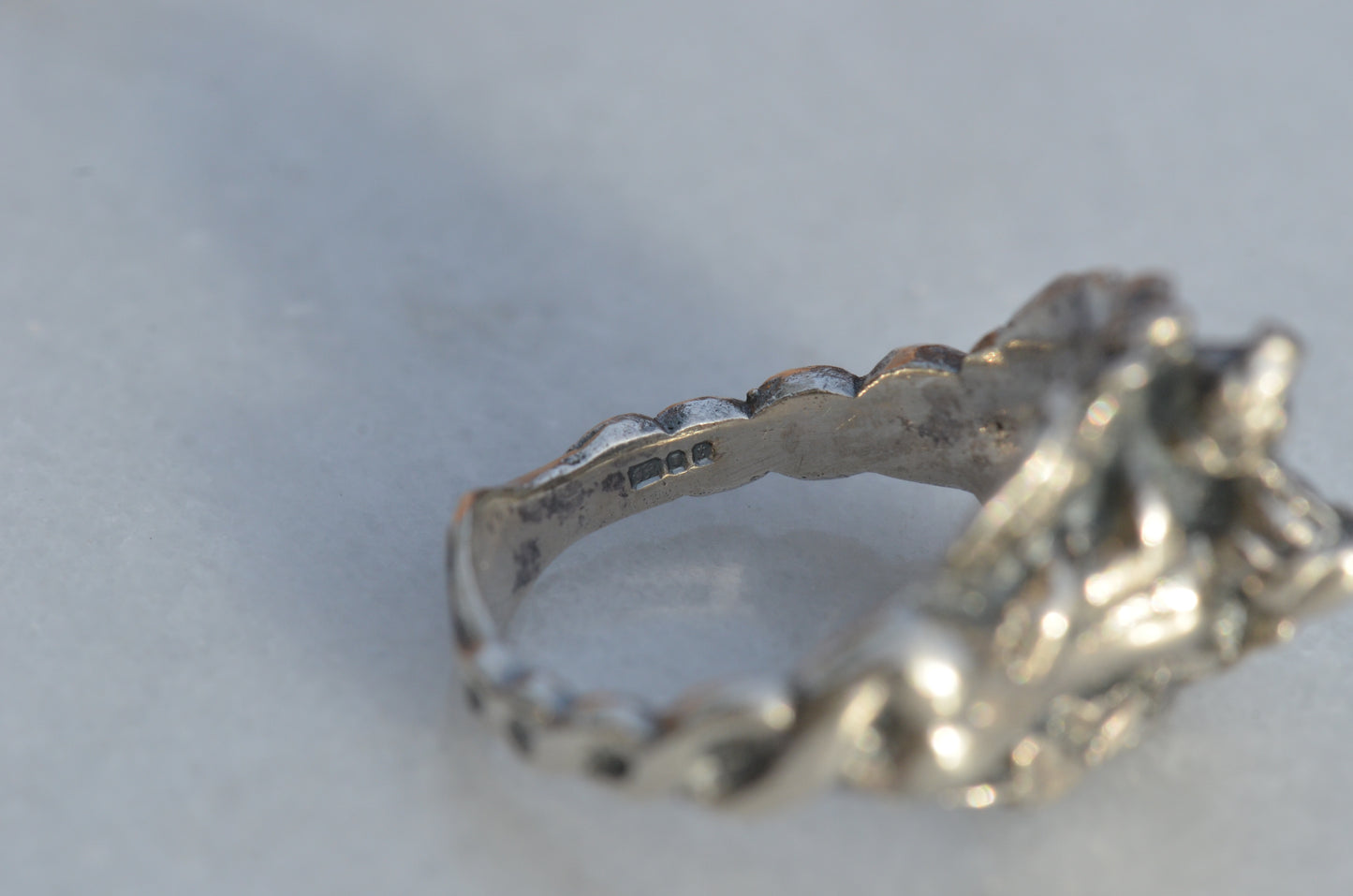 Bold Vintage Lovers' Embrace Ring