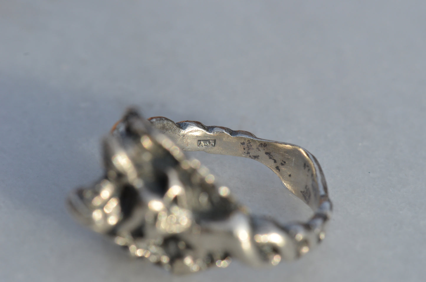 Bold Vintage Lovers' Embrace Ring