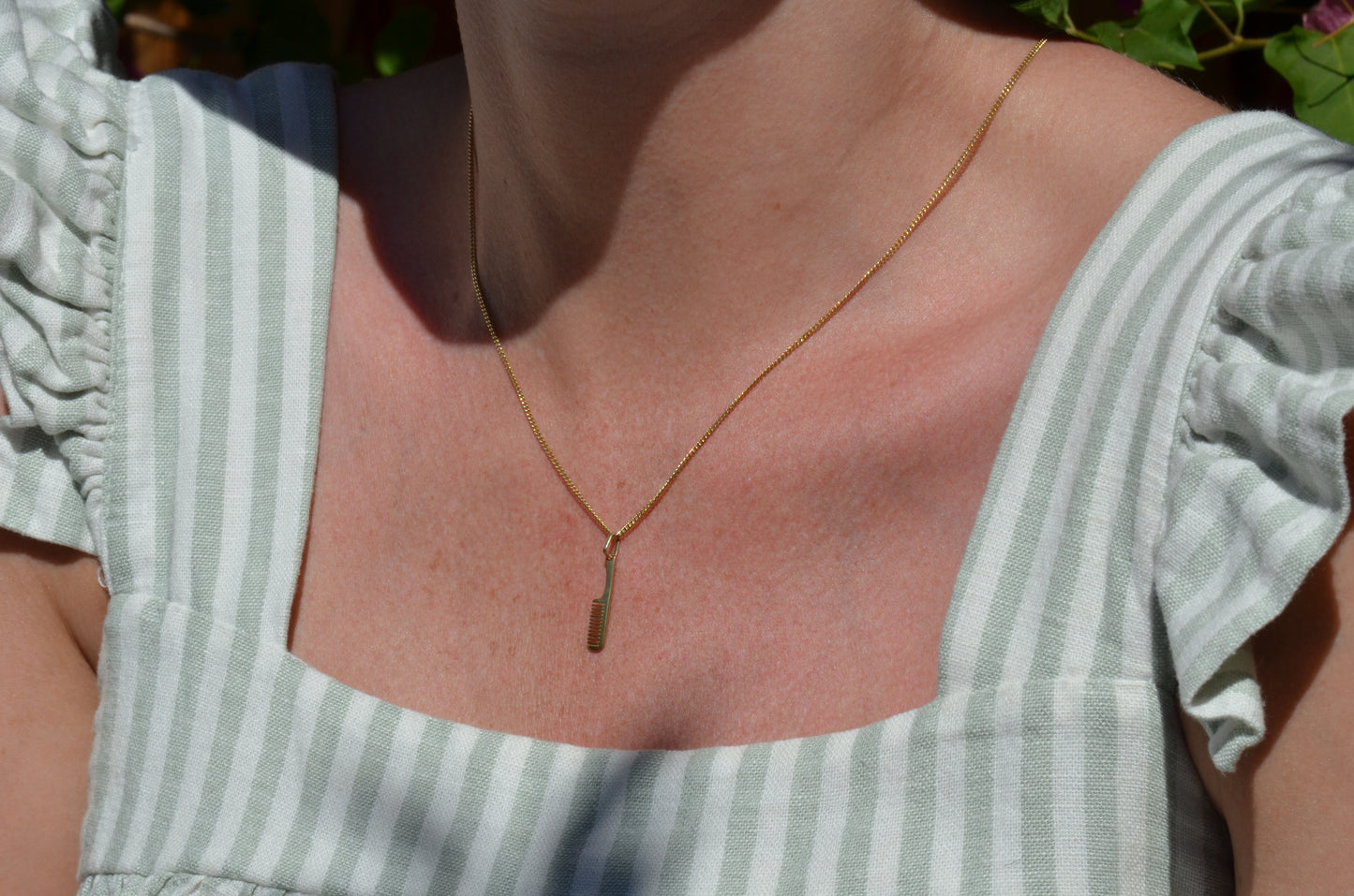 Teeny Vintage Comb Charm