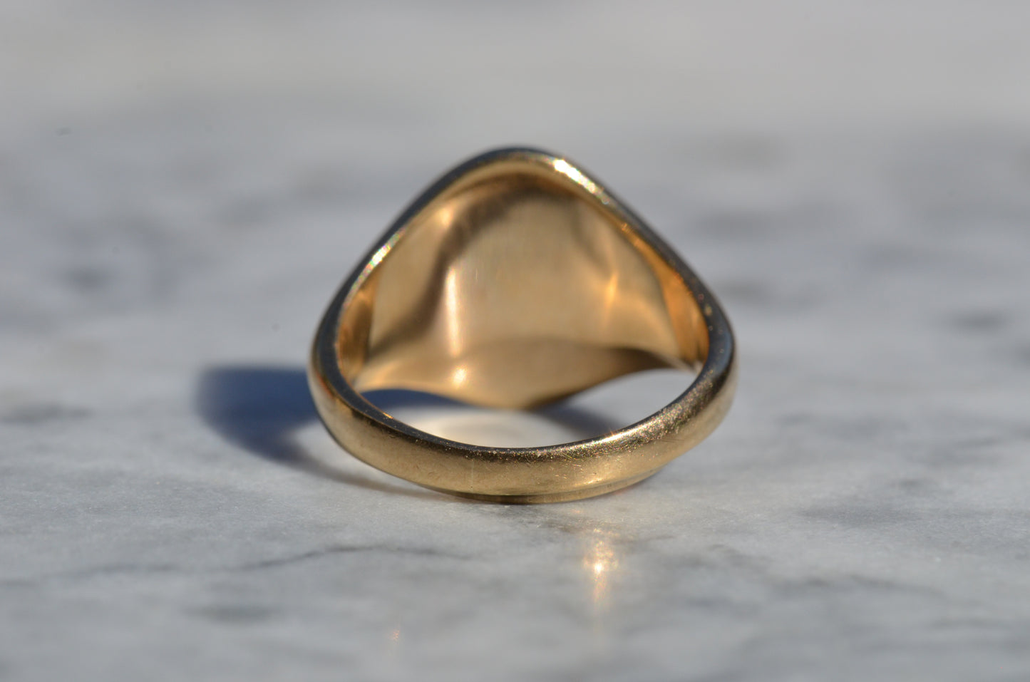 Inspirational Vintage Crest Signet