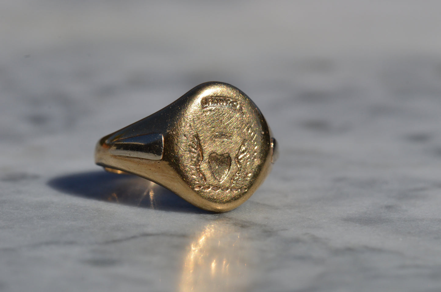 Inspirational Vintage Crest Signet