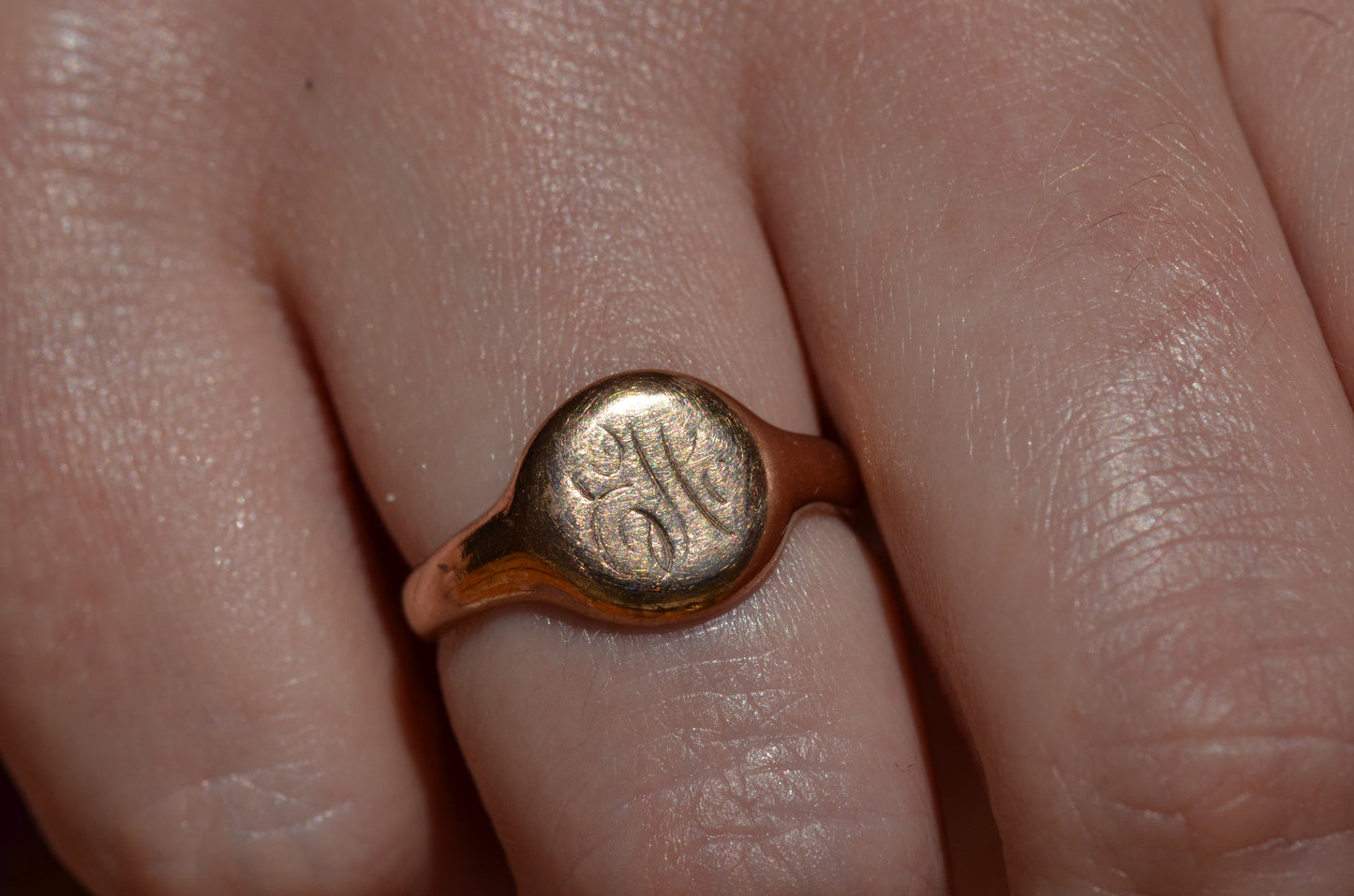 Round and Rosy Antique Signet EH