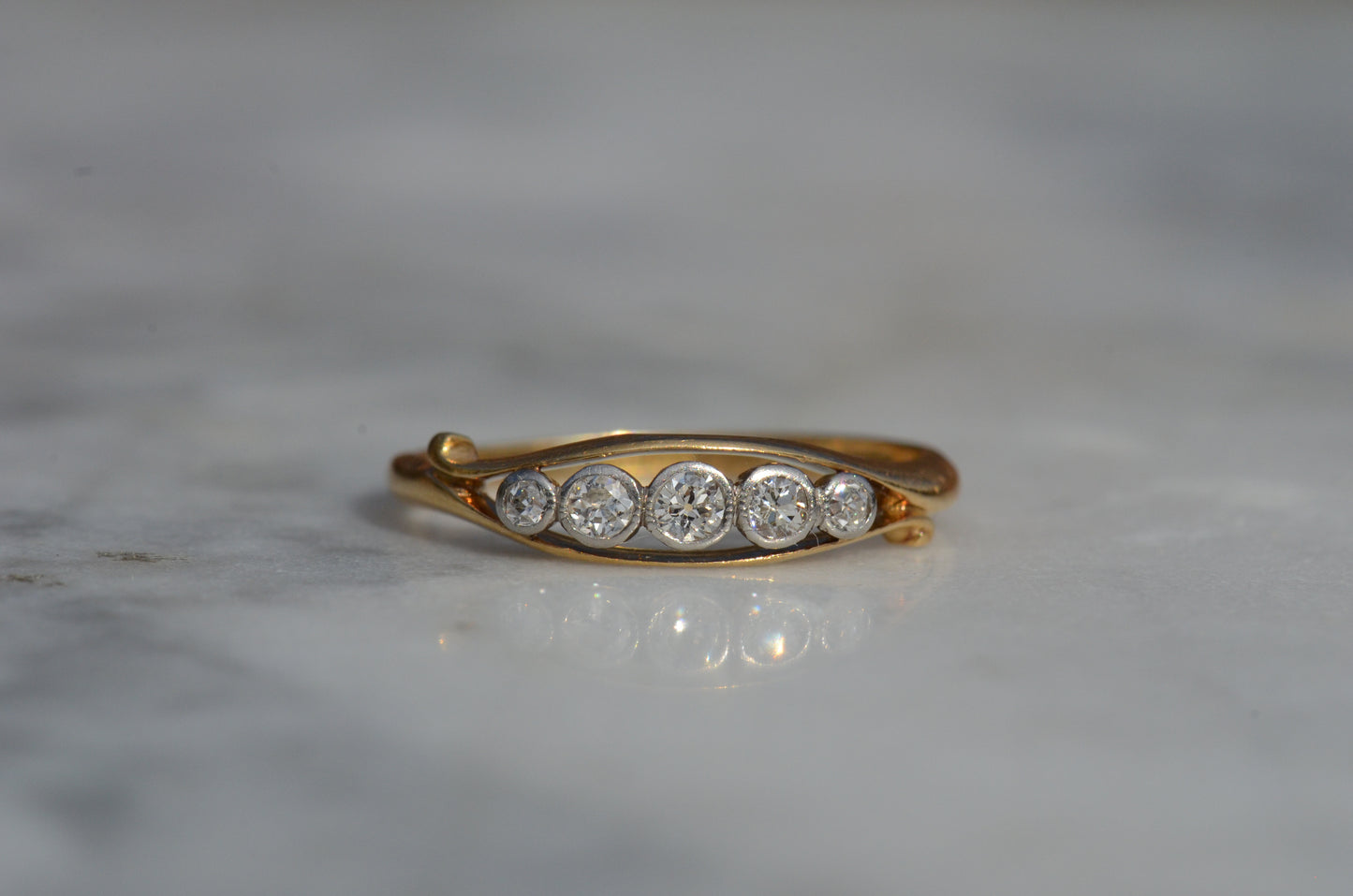 Elegant Edwardian Five Stone Band