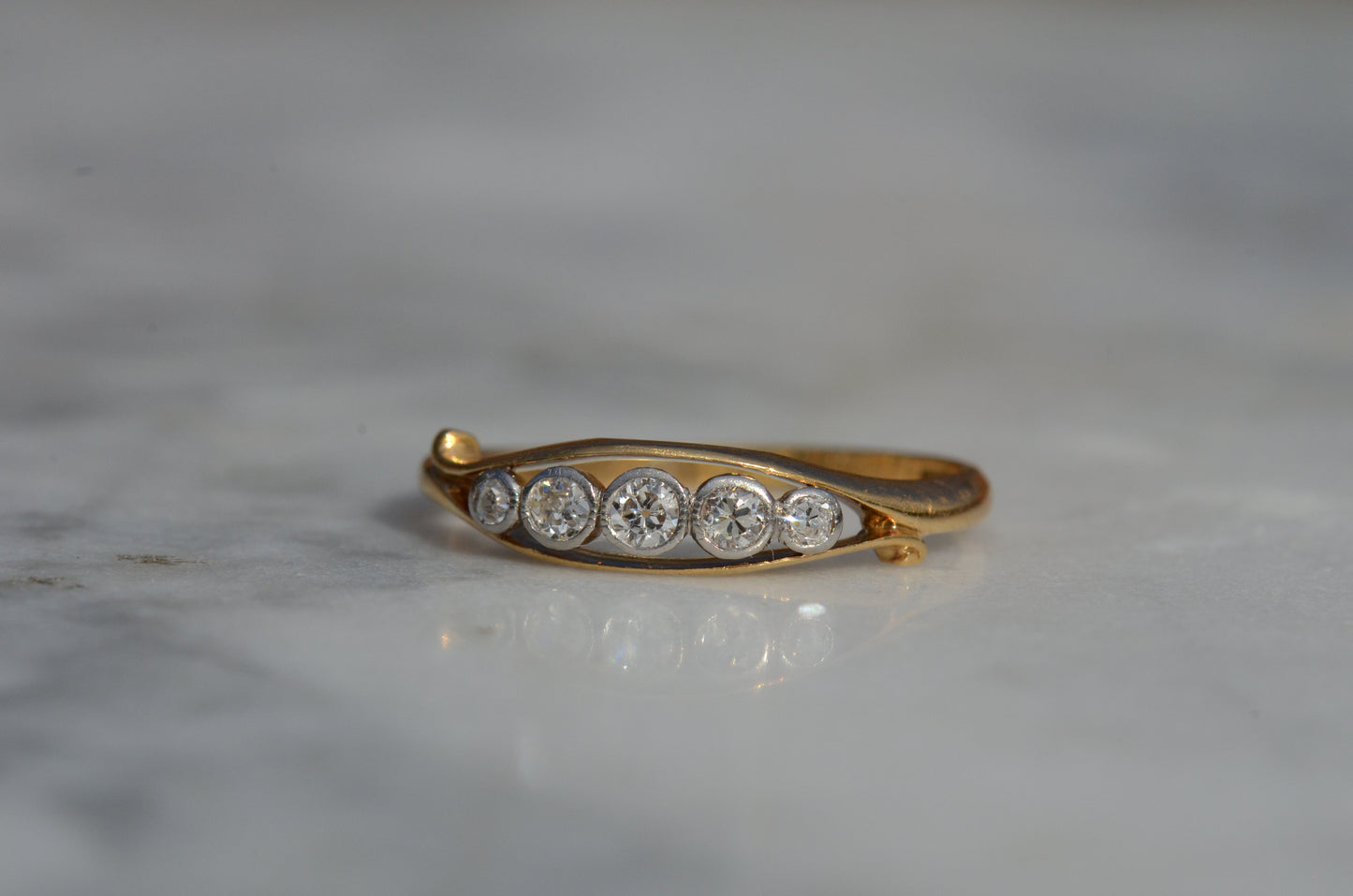 Elegant Edwardian Five Stone Band