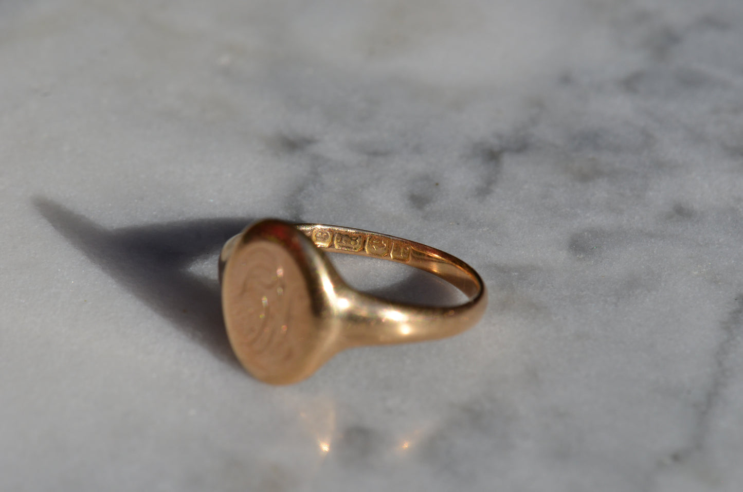 Smooth Antique Signet Ring KG